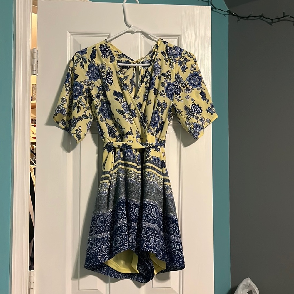 Yellow/blue flower print romper. Great condition, only worn a couple of times